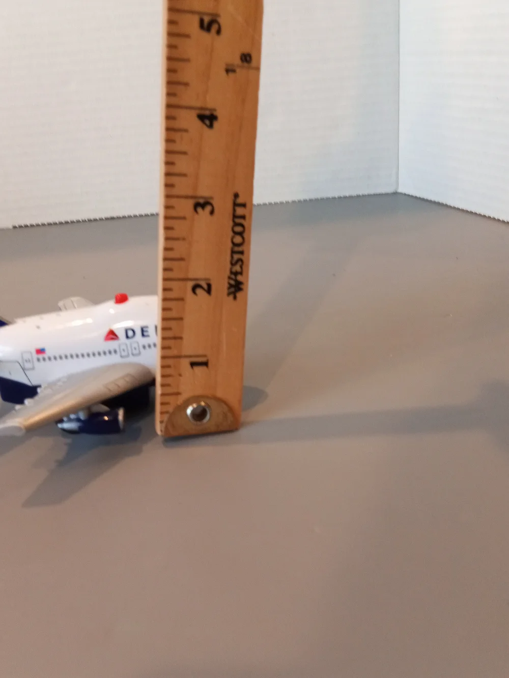 Delta Airlines Pullback Plane